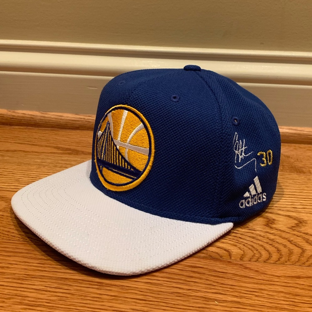 Golden State Warriors Flatbill Snapback Hat with Stephen Curry signature stitch